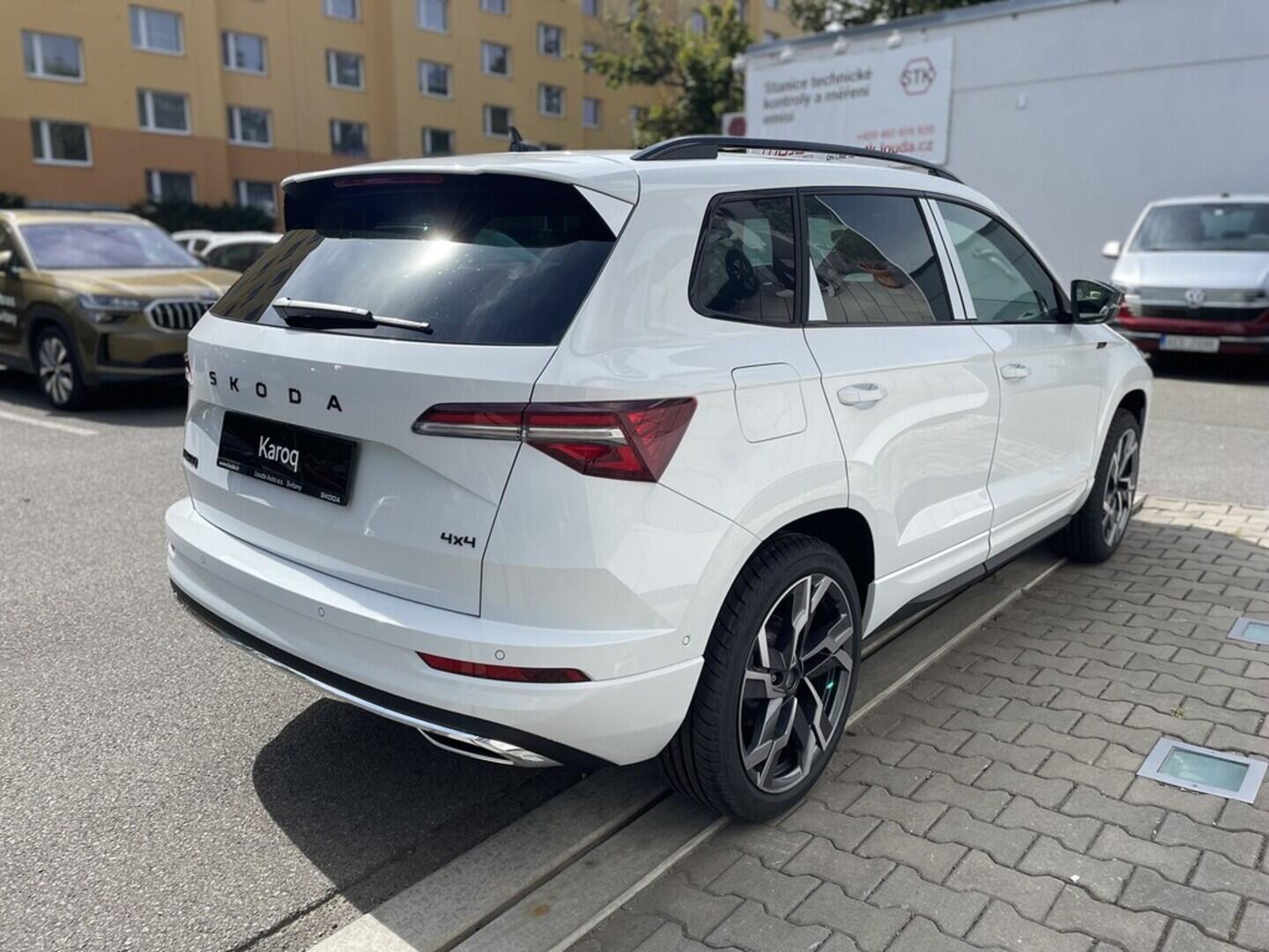 OI11002831_14.webp_Karoq Sportline 2.0 TSI 140 kW 4x4 DSG