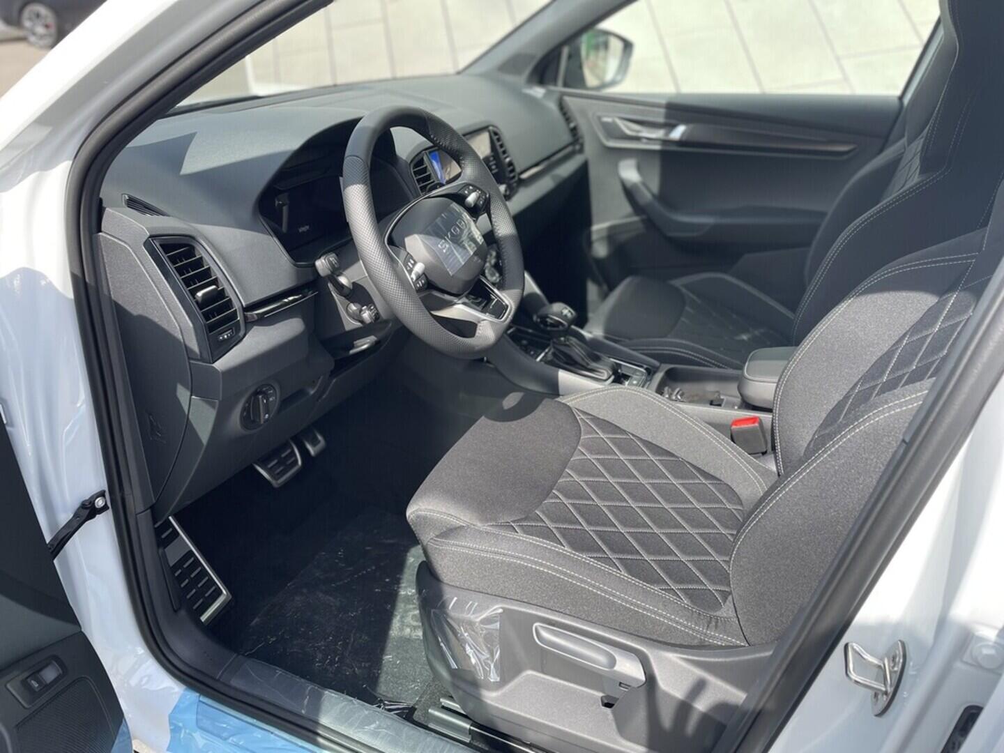 OI11002831_15.webp_Karoq Sportline 2.0 TSI 140 kW 4x4 DSG