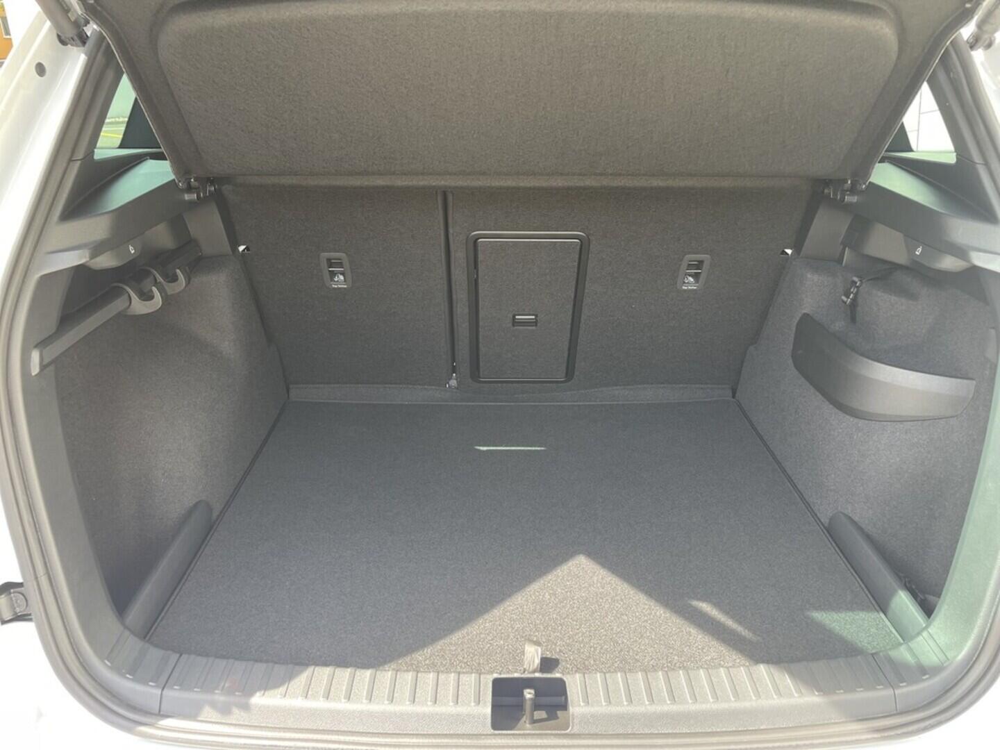 OI11002831_19.webp_Karoq Sportline 2.0 TSI 140 kW 4x4 DSG