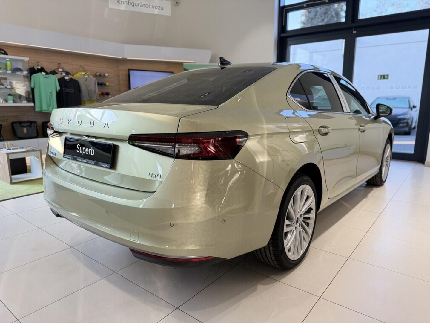 OI11002837_13.webp_Superb L&K 2.0 TDI 142 kW 4x4