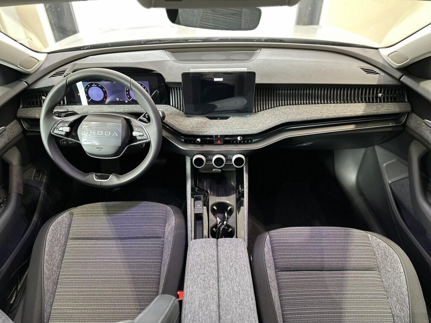 OI11002839_15.webp_Superb Selection 1.5 TSI m-HEV 110 kW DSG