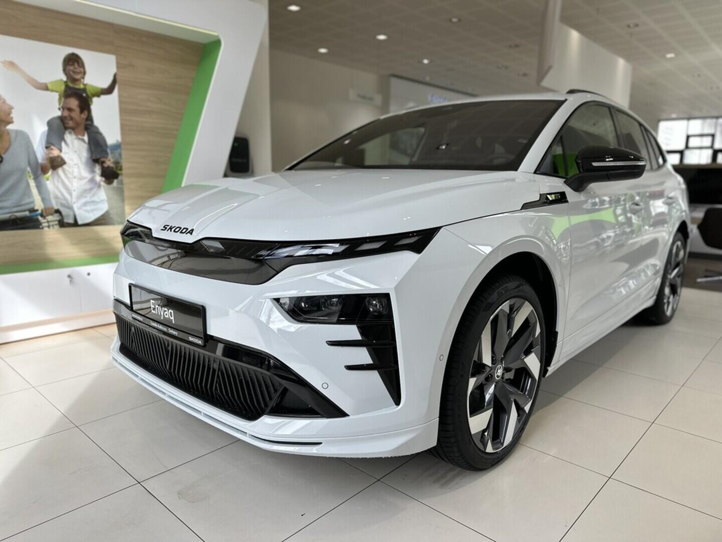 OI11002843_10.webp_Enyaq RS 84kWh 250 kW