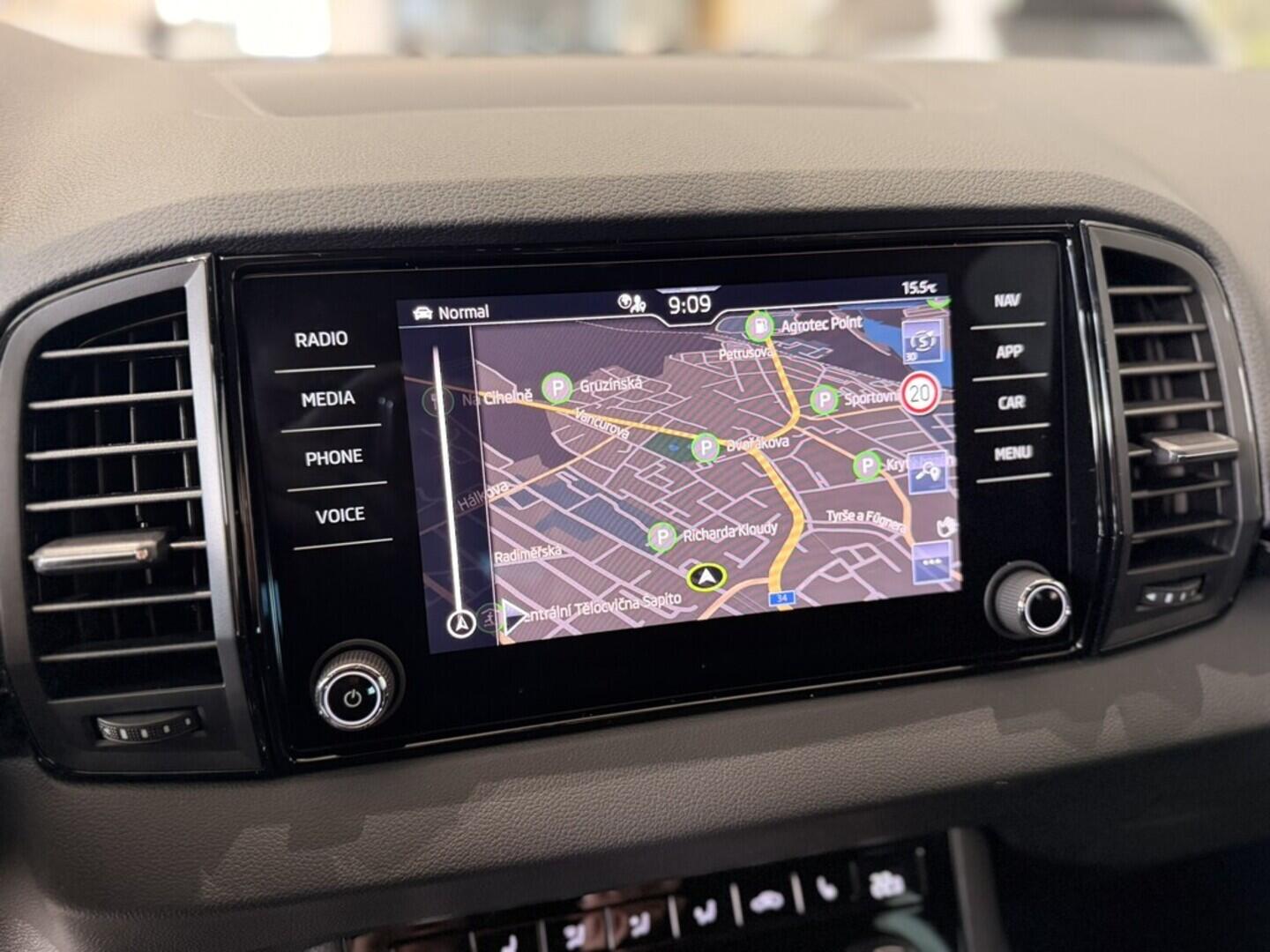 OI11002852_23.webp_Karoq Sportline 1.5 TSI 110 kW DSG