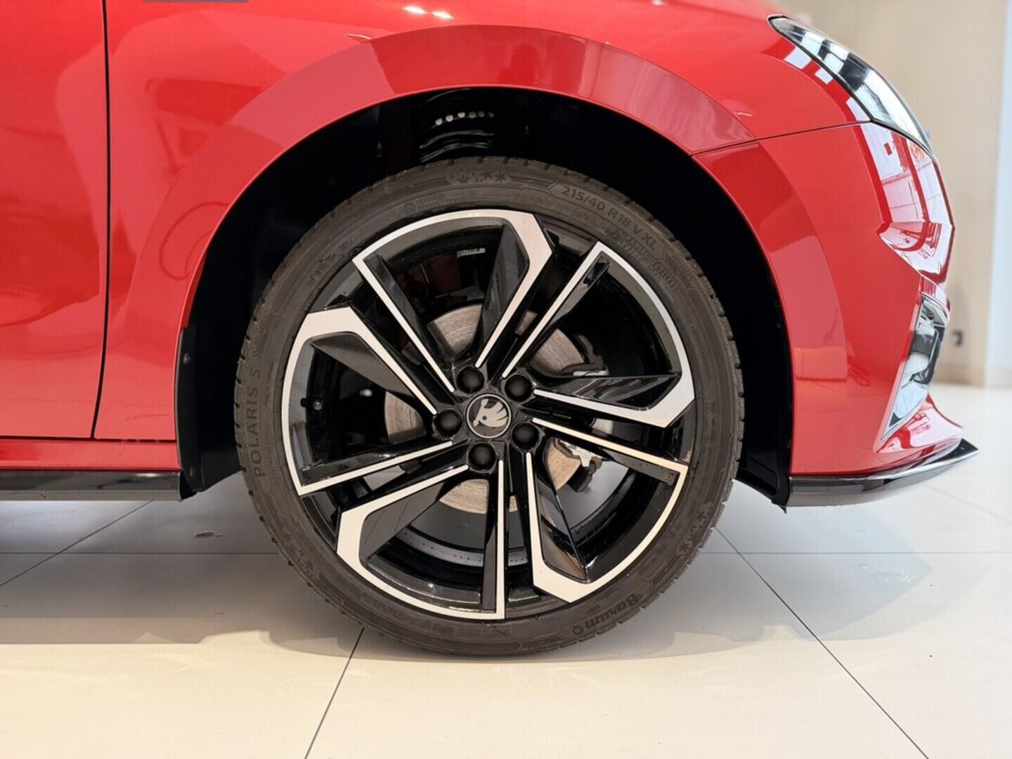 OI11002855_25.webp_Fabia Monte Carlo 1.0 TSI 85 kW