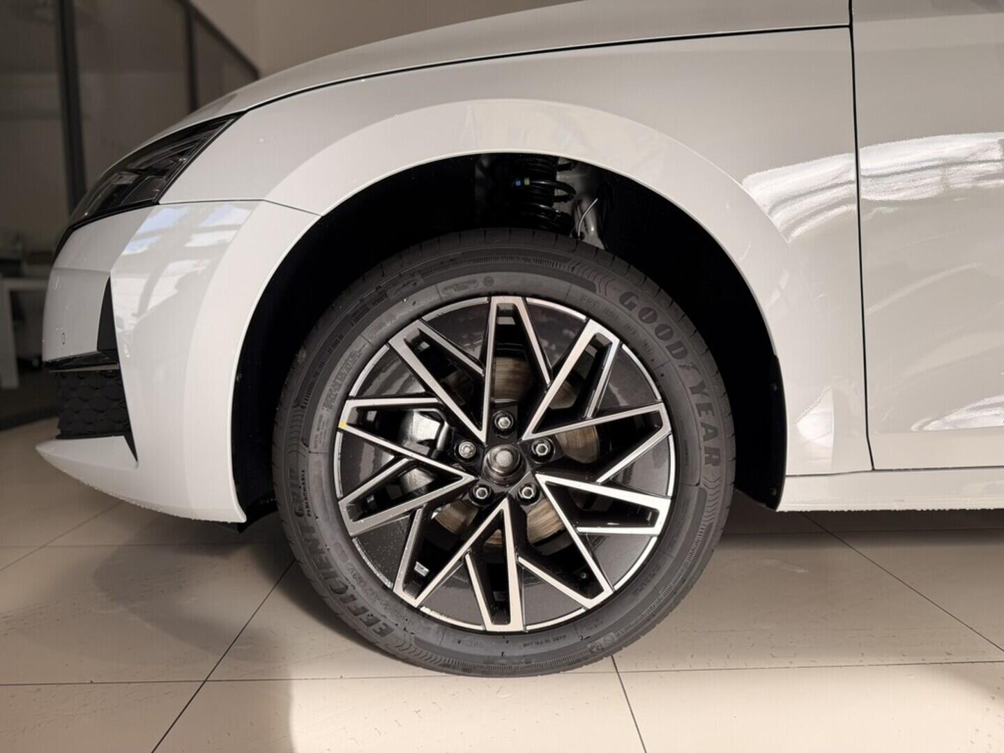 OI11002856_27.webp_Octavia Combi Top Selection 1.5 TSI m-HEV 85 kW DSG
