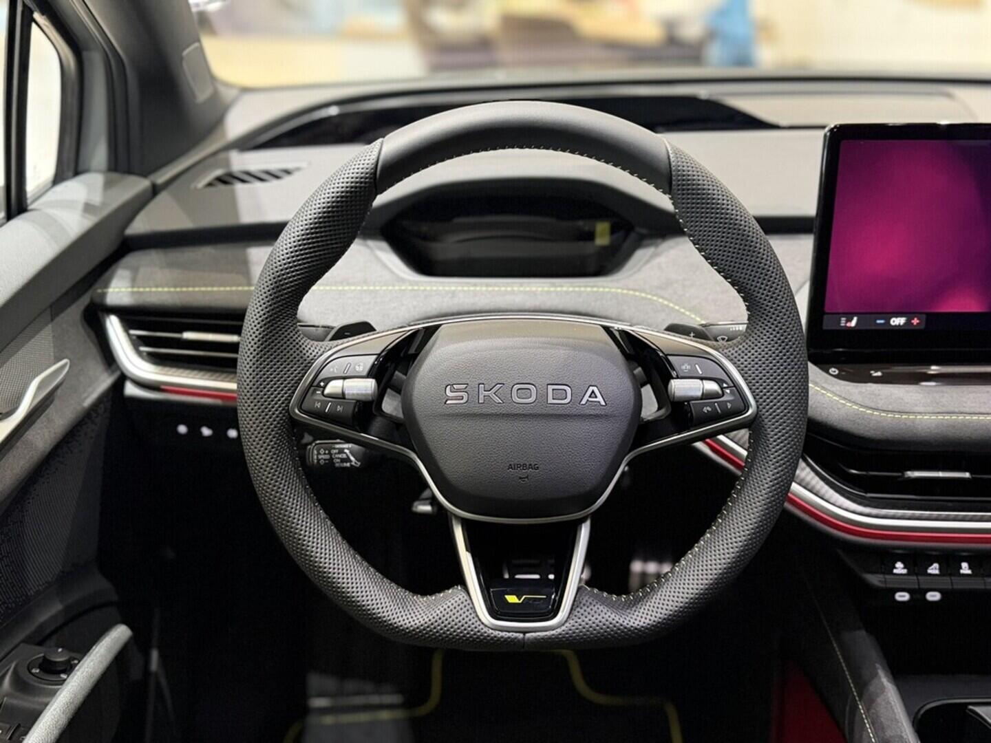 OI11002874_17.webp_Enyaq Coupé RS  84 kWh 4x4 250 kW