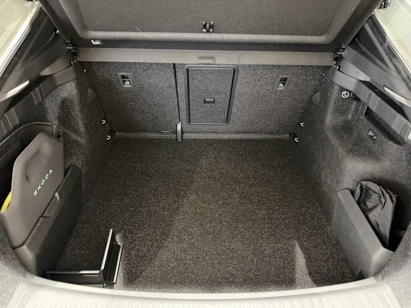 OI11002874_25.webp_Enyaq Coupé RS  84 kWh 4x4 250 kW