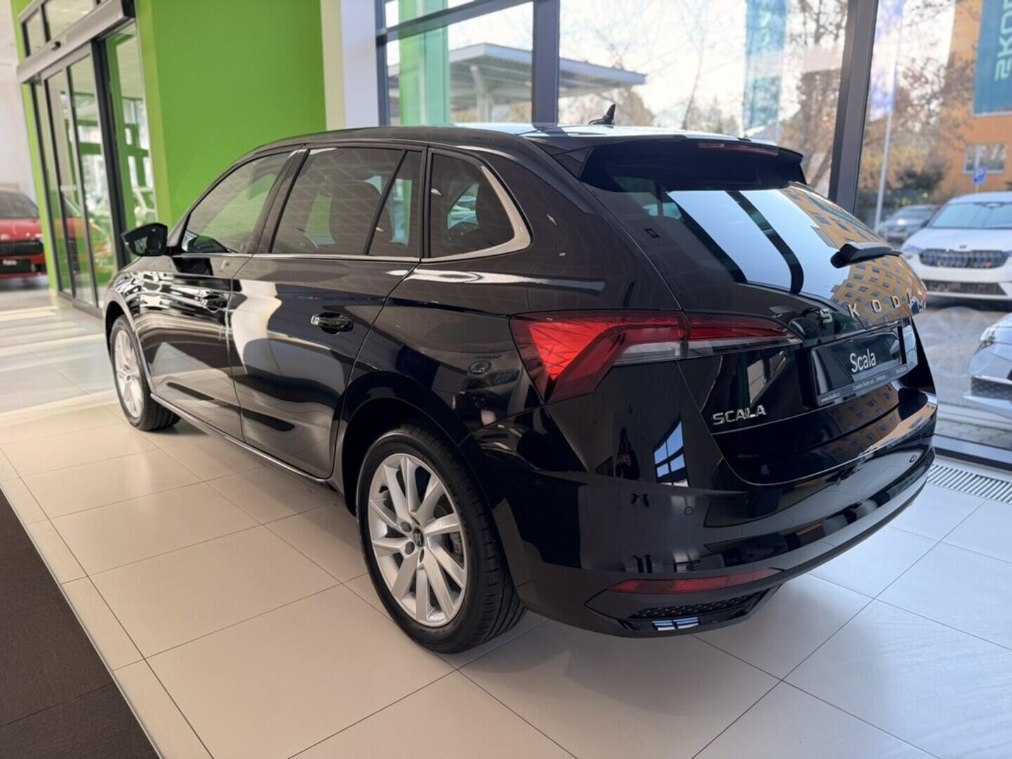 OI11002875_13.webp_Scala 130 Let Premium 1.0 TSI 85 kW DSG