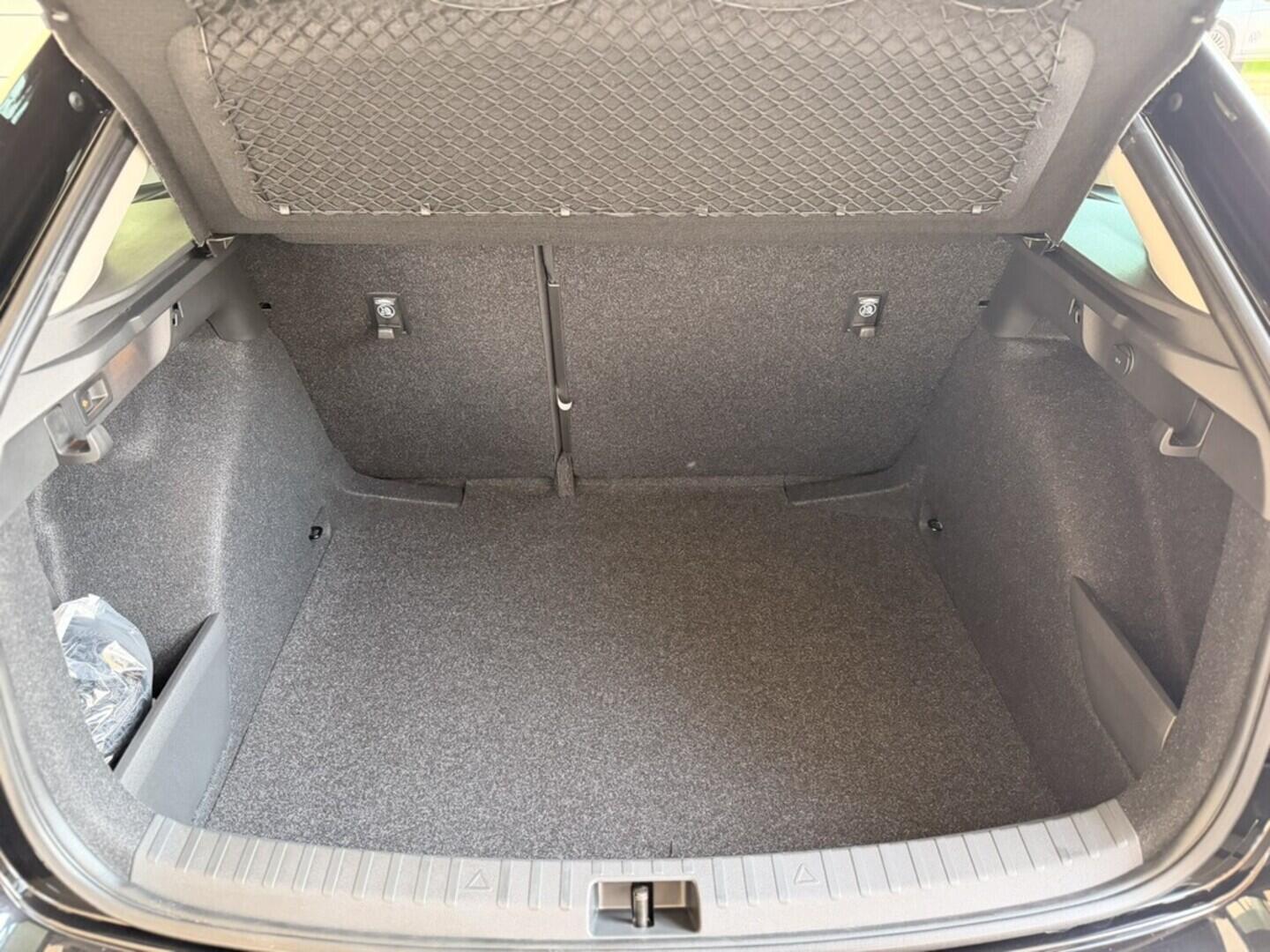 OI11002875_19.webp_Scala 130 Let Premium 1.0 TSI 85 kW DSG