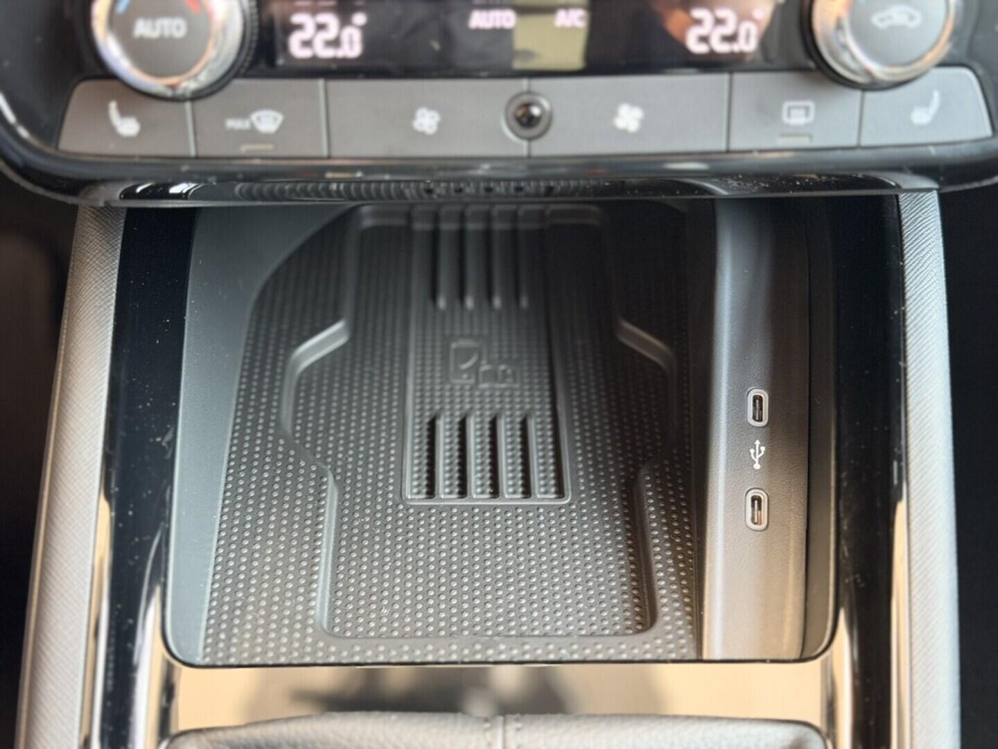 OI11002875_24.webp_Scala 130 Let Premium 1.0 TSI 85 kW DSG