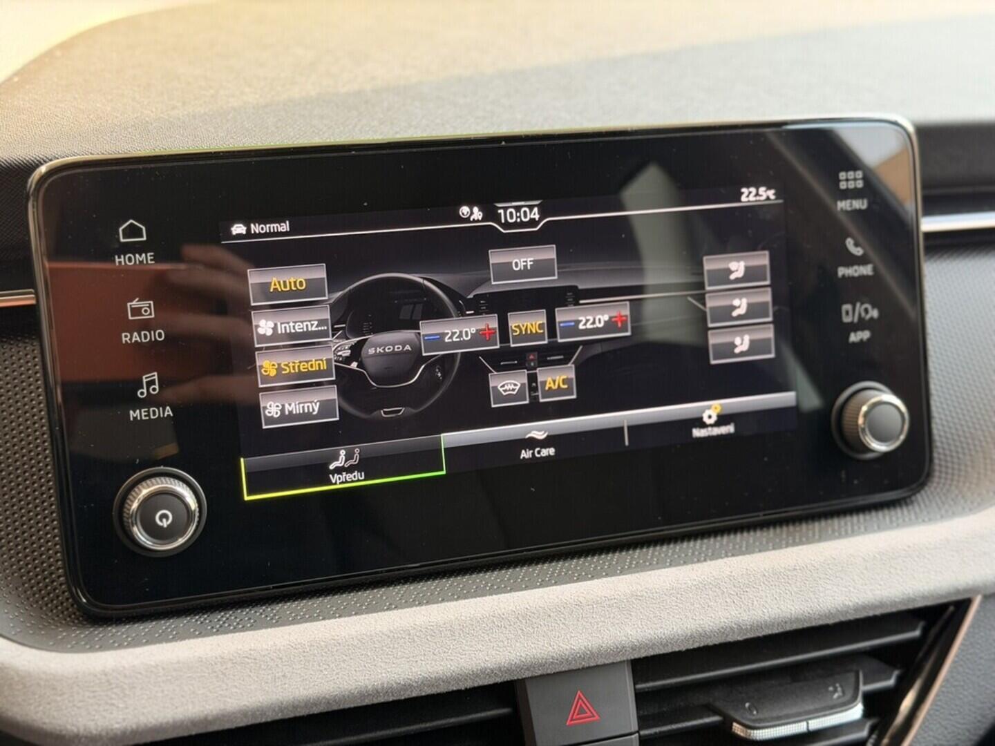 OI11002875_28.webp_Scala 130 Let Premium 1.0 TSI 85 kW DSG