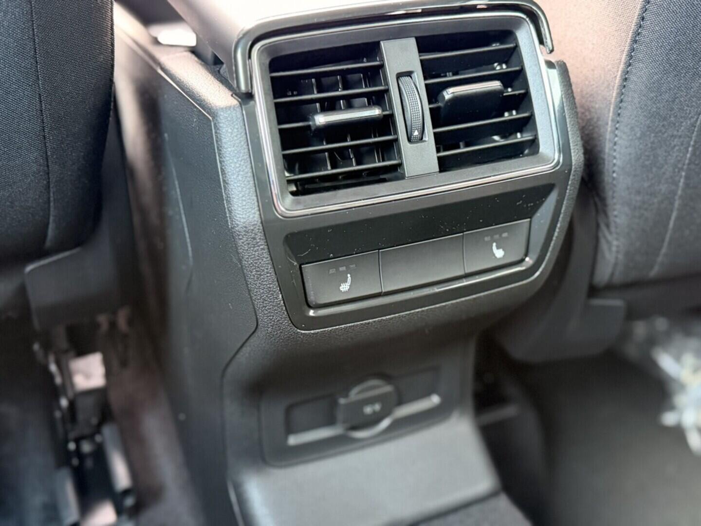 OI11002887_18.webp_Karoq Top Selection 1.5 TSI 110 kW DSG