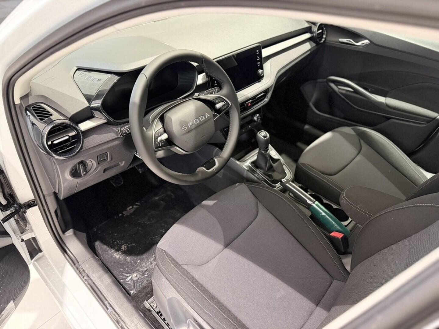 OI11002892_14.webp_Fabia 130 Let 1.0 MPI 59 kW