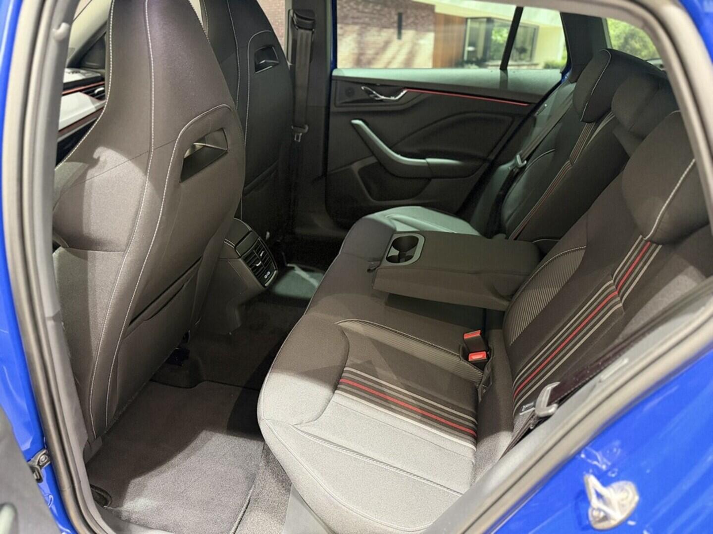 OI11002899_16.webp_Scala Monte Carlo 1.0 TSI 85 kW DSG