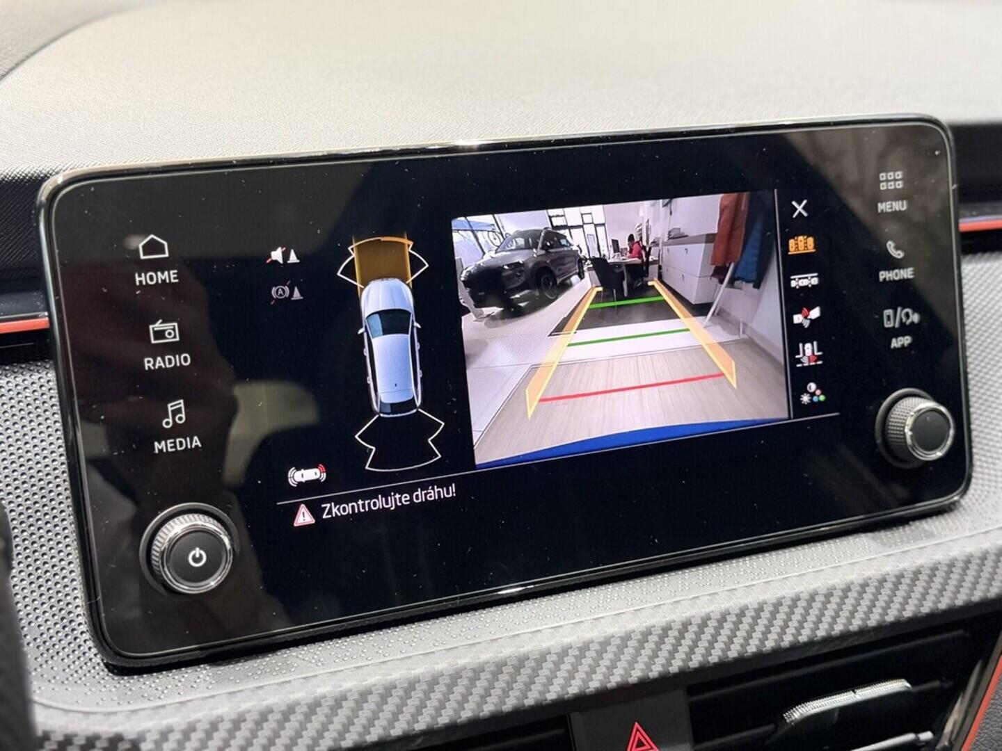 OI11002899_21.webp_Scala Monte Carlo 1.0 TSI 85 kW DSG