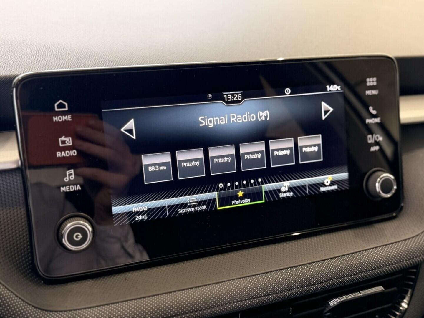 OI11002908_21.webp_Fabia Selection 1.0 MPI 59 kW