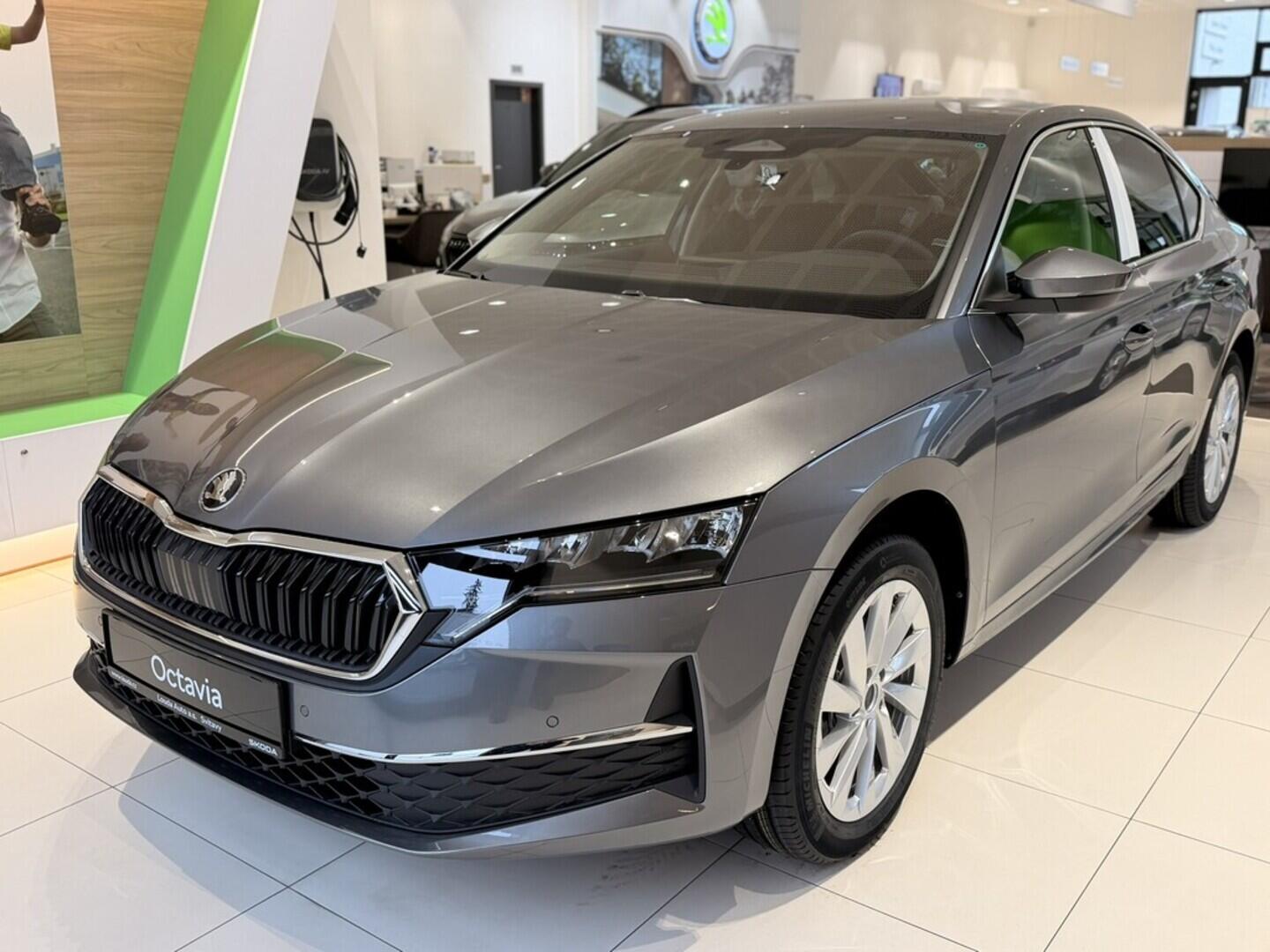 OI11002911_10.webp_Octavia Top Selection 2.0 TDI 110 kW DSG