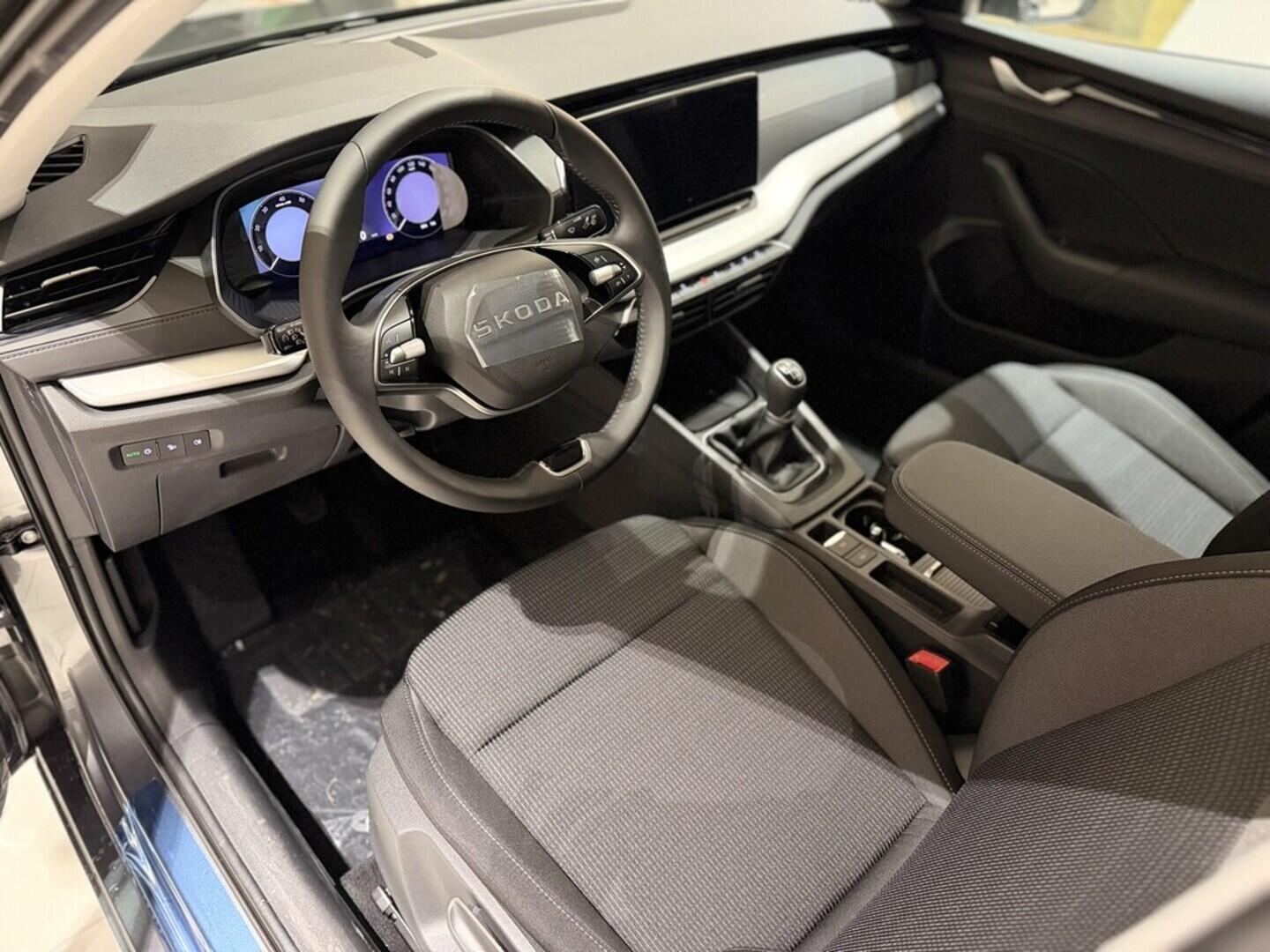 OI11002914_14.webp_Octavia Selection 1.5 TSI 85 kW  