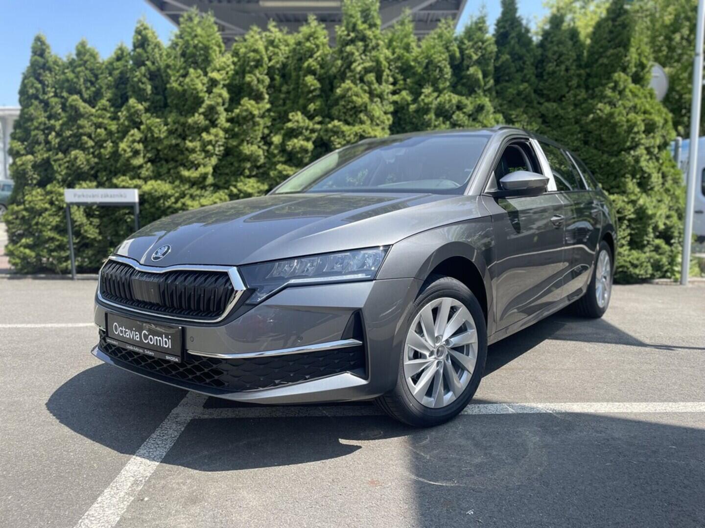 OI11002920_10.webp_Octavia Combi 130 Let 1.5 TSI 85 kW