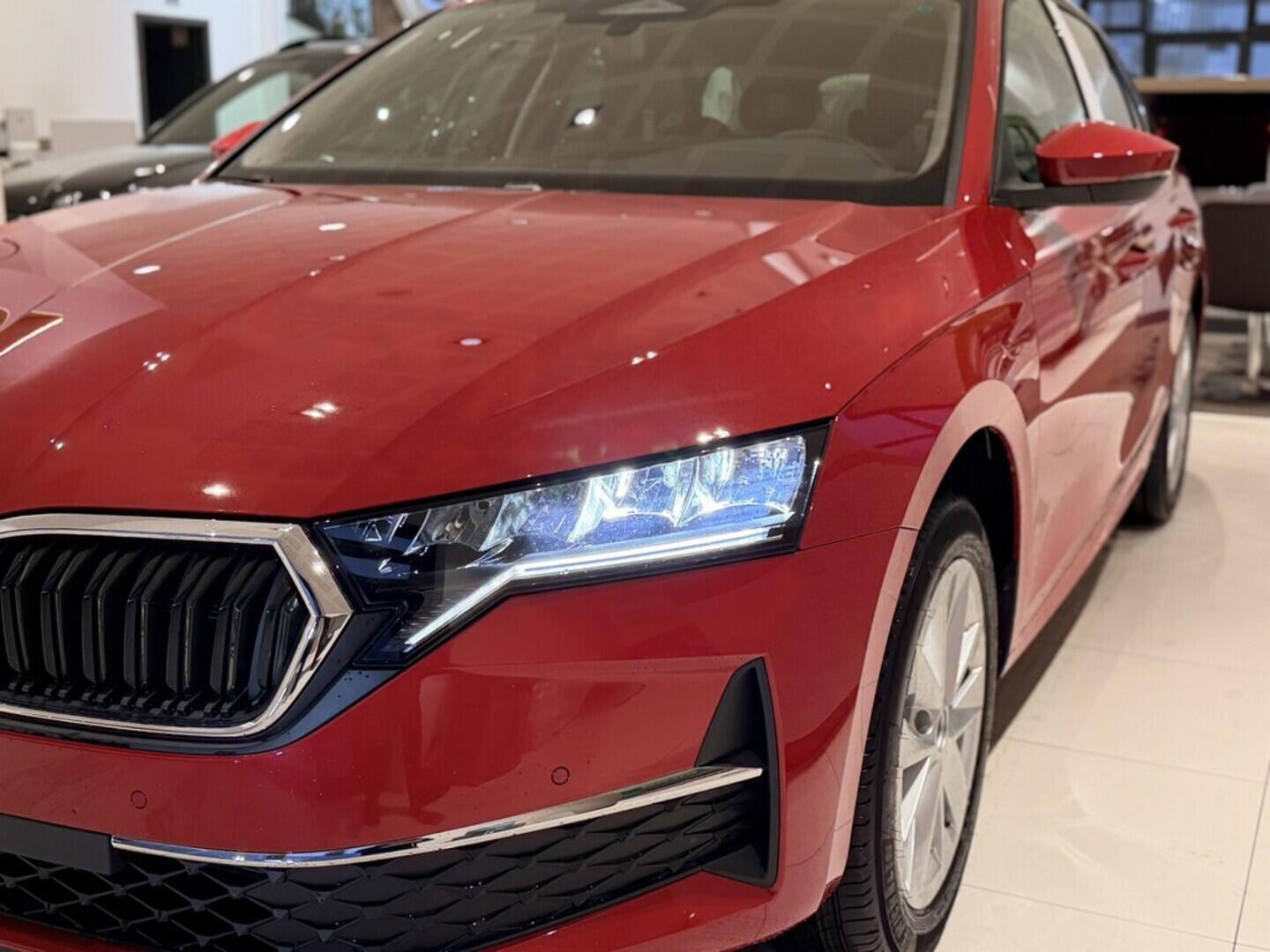 OI11002921_29.webp_Octavia Combi Classic 1.5 TSI 85 kW