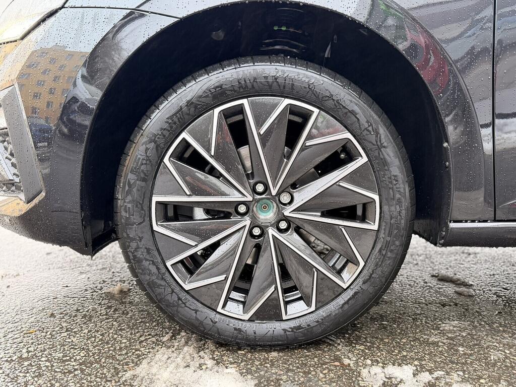 OI11002927_28.webp_Scala Dymanic 1.0 TSI 85 kW DSG černá