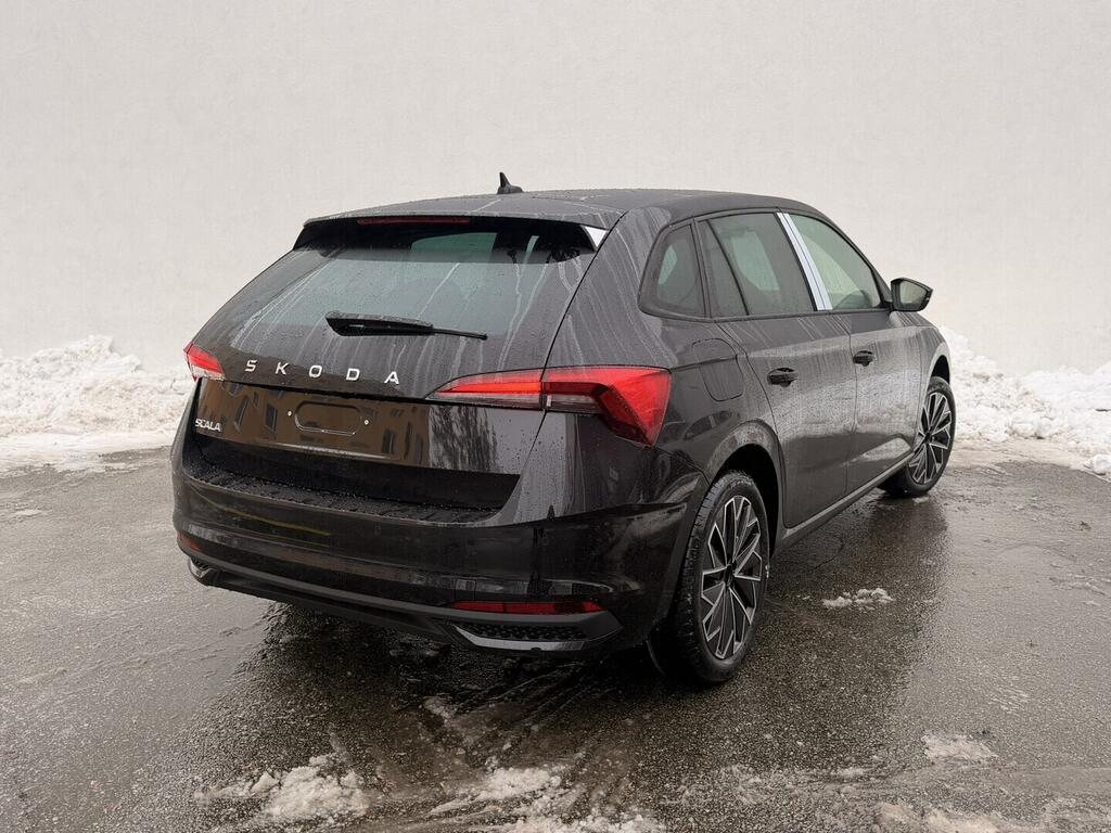 OI11002928_13.webp_Scala Dymanic 1.0 TSI 85 kW DSG černá