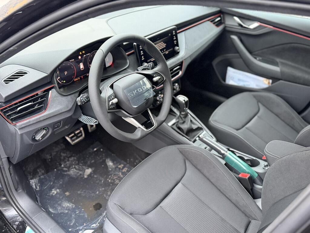 OI11002928_15.webp_Scala Dymanic 1.0 TSI 85 kW DSG černá