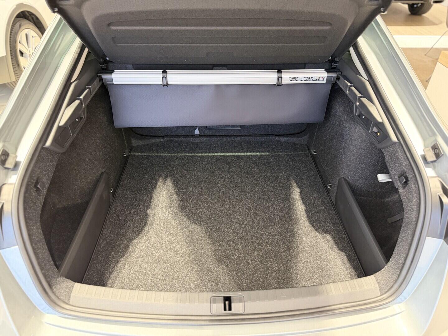 OI11002929_19.webp_Octavia Exclusive Selection 2.0 TDI 110 kW DSG