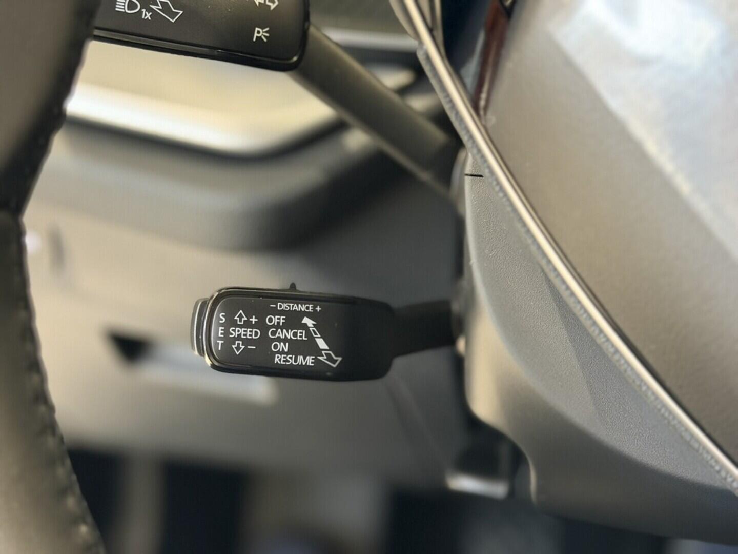 OI11002943_22.webp_Octavia Combi Classic 1.5 TSI 110 kW