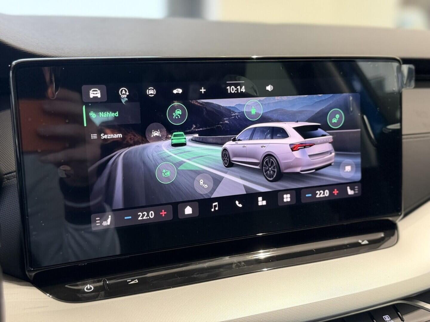 OI11002943_24.webp_Octavia Combi Classic 1.5 TSI 110 kW