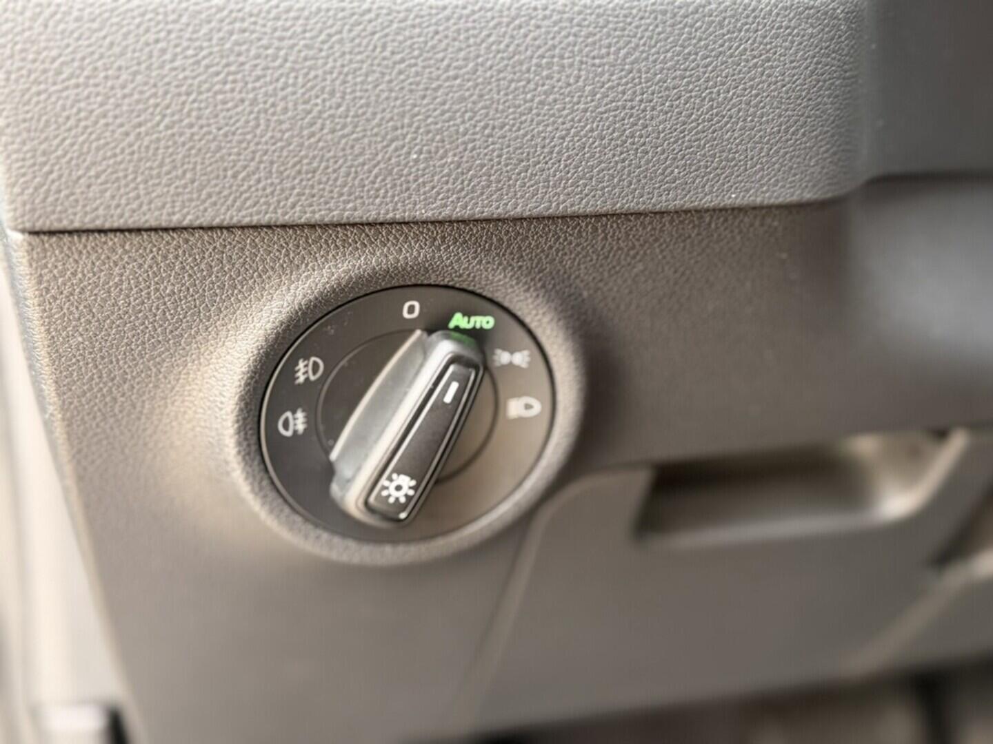 OI11002944_27.webp_Karoq Classic 1.5 TSI 110 kW DSG