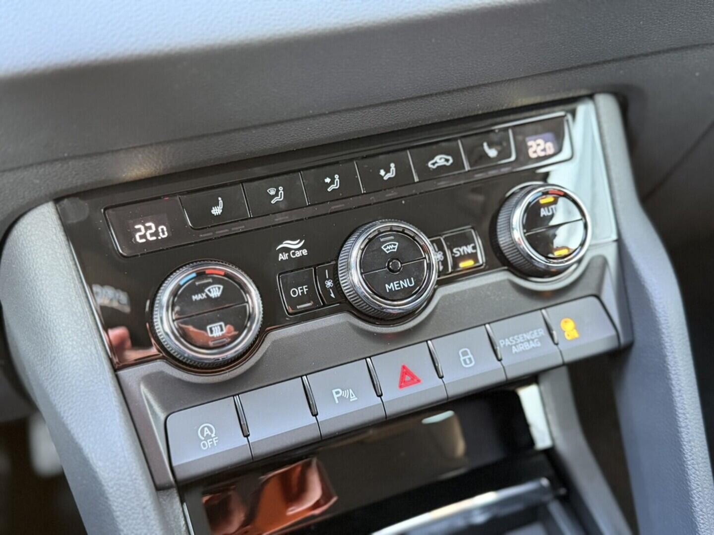 OI11002945_22.webp_Karoq Classic 1.5 TSI 110 kW DSG 