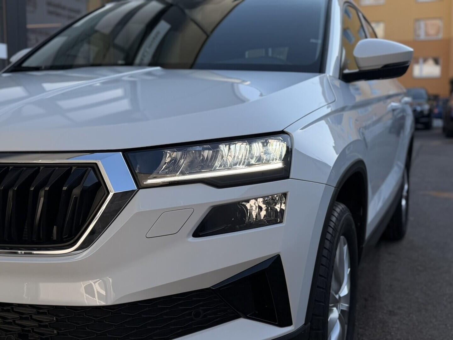 OI11002945_29.webp_Karoq Classic 1.5 TSI 110 kW DSG 