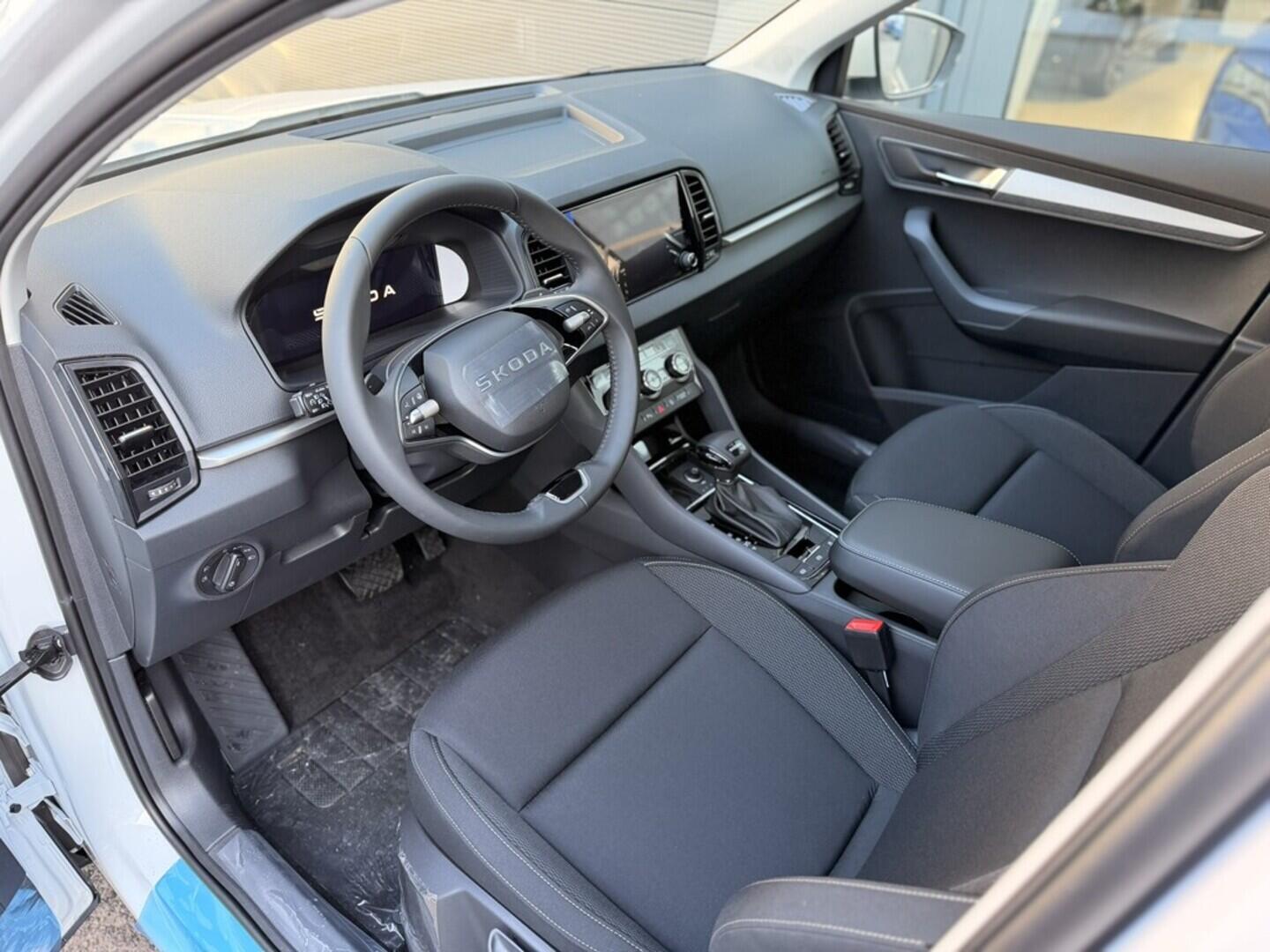 OI11002947_15.webp_Karoq Classic 1.5 TSI 110 kW DSG