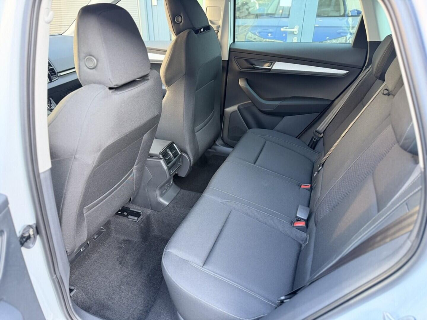 OI11002947_16.webp_Karoq Classic 1.5 TSI 110 kW DSG