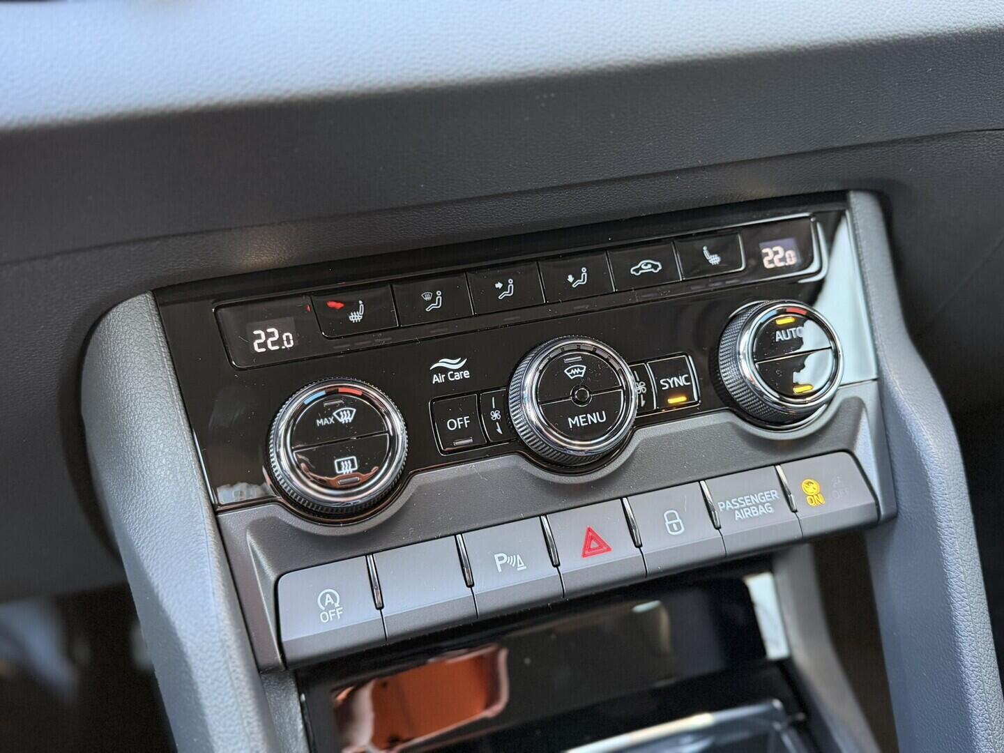 OI11002948_22.webp_Karoq Classic 1.5 TSI 110 kW DSG