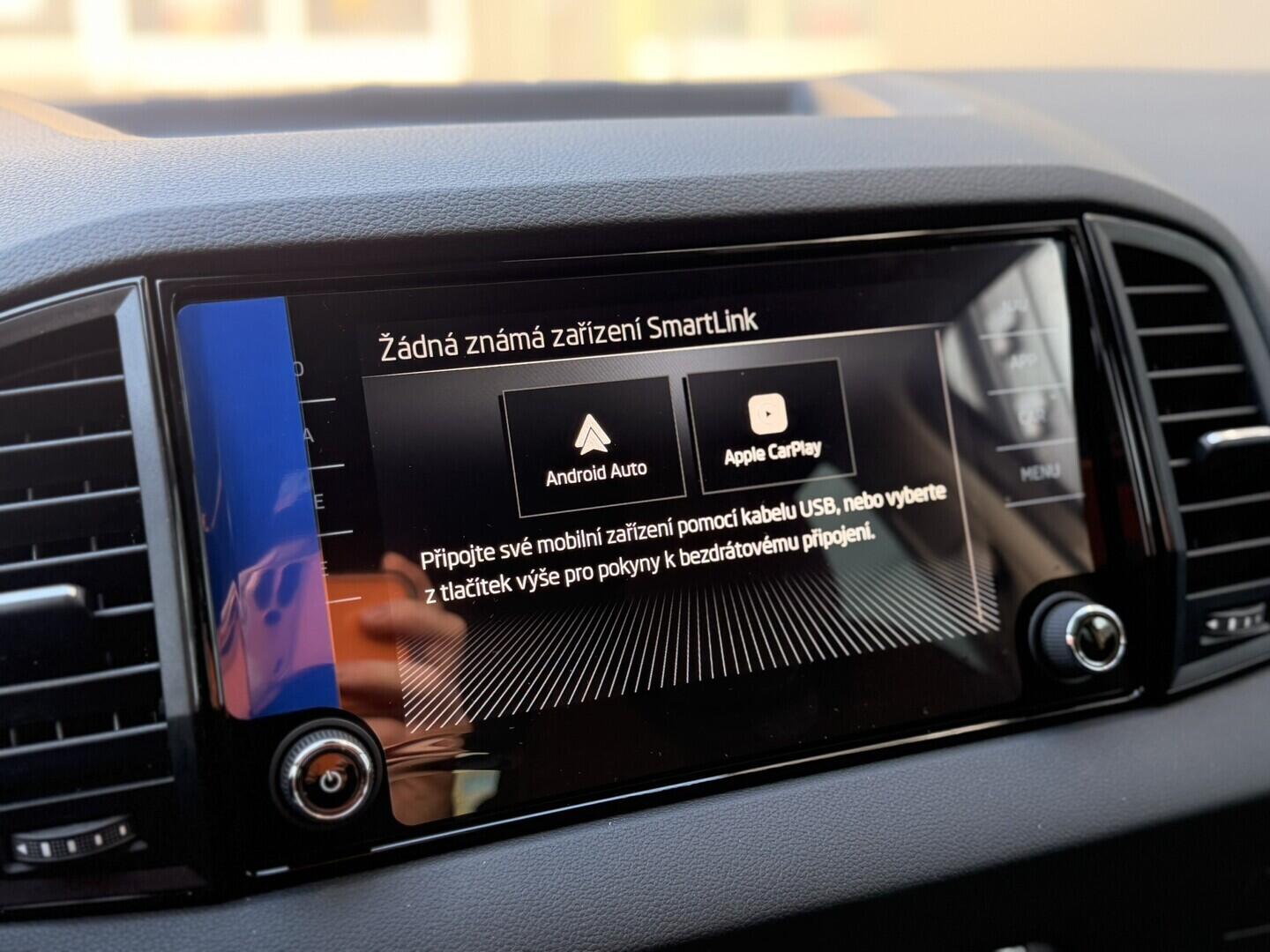 OI11002948_24.webp_Karoq Classic 1.5 TSI 110 kW DSG