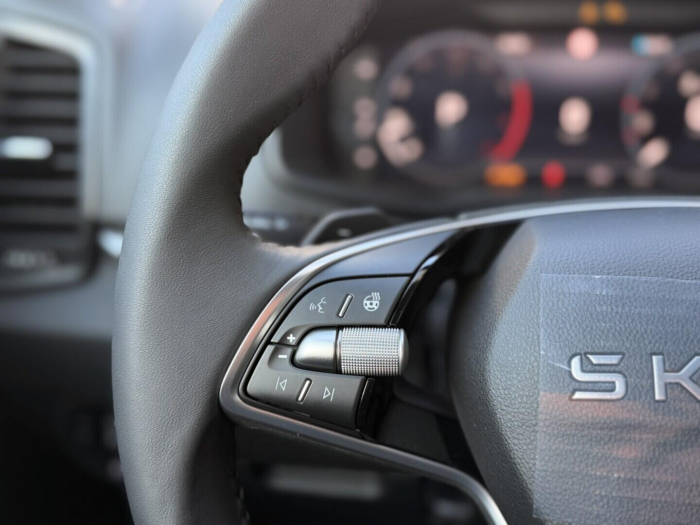 OI11002948_27.webp_Karoq Classic 1.5 TSI 110 kW DSG