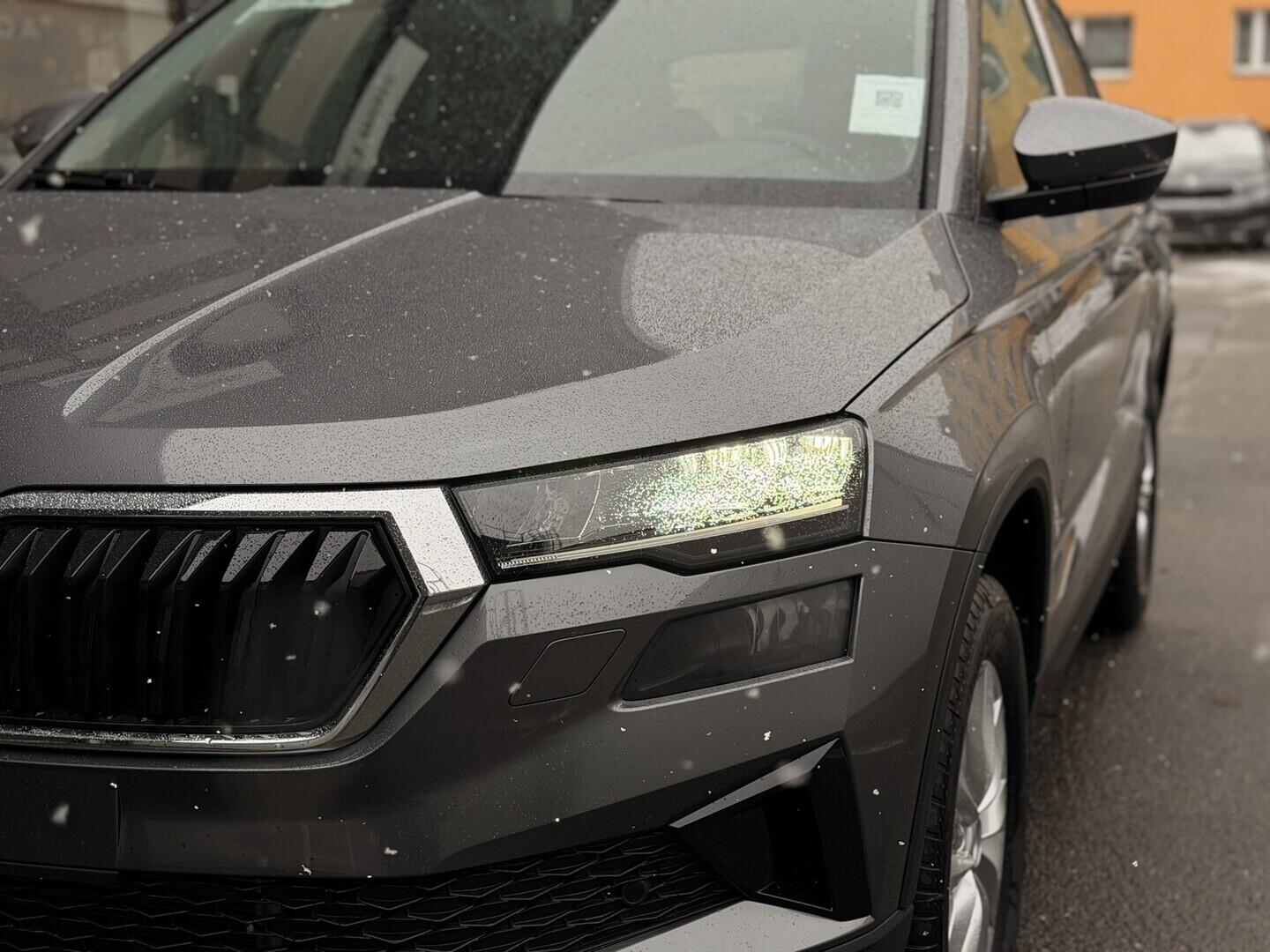 OI11002948_31.webp_Karoq Classic 1.5 TSI 110 kW DSG