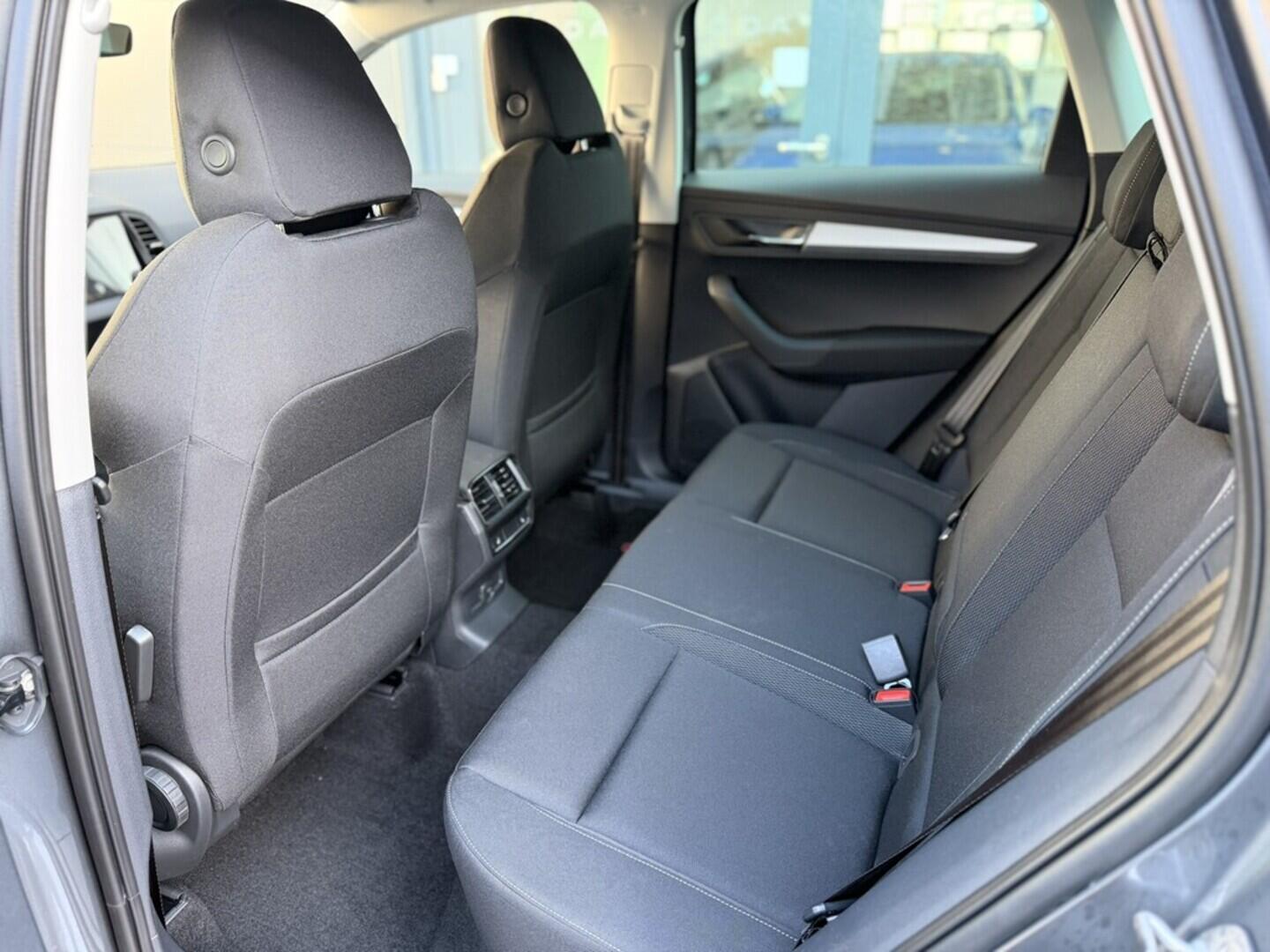 OI11002949_16.webp_Karoq Classic 1.5 TSI 110 kW DSG