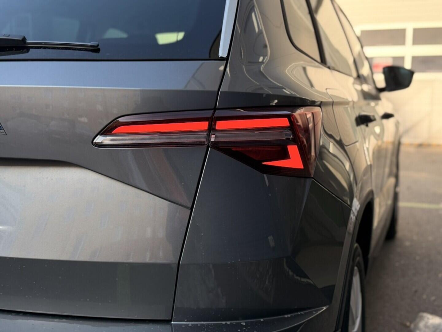 OI11002949_33.webp_Karoq Classic 1.5 TSI 110 kW DSG