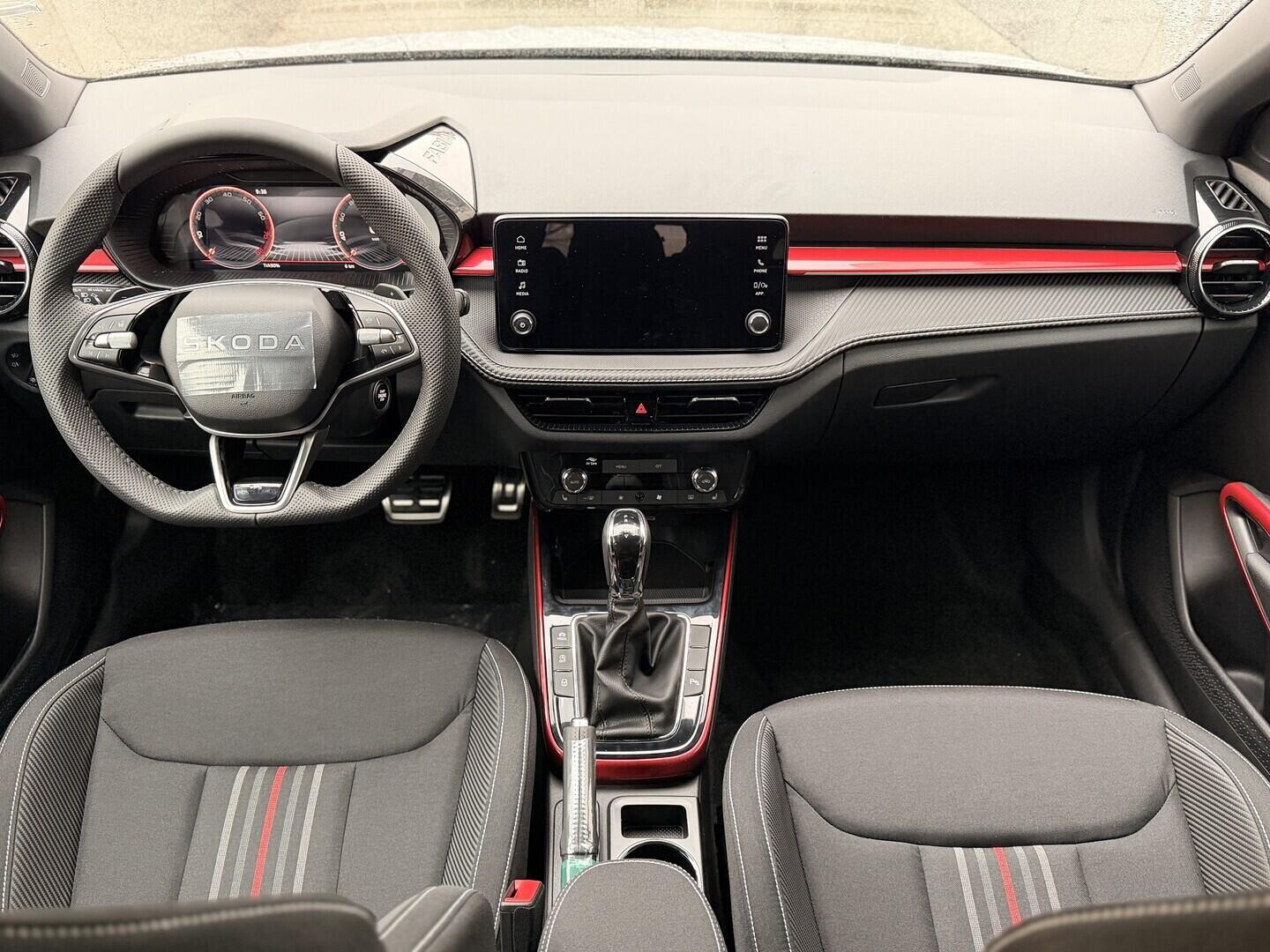 OI11002964_16.webp_Fabia Monte Carlo 1.0 TSI 85 kW DSG