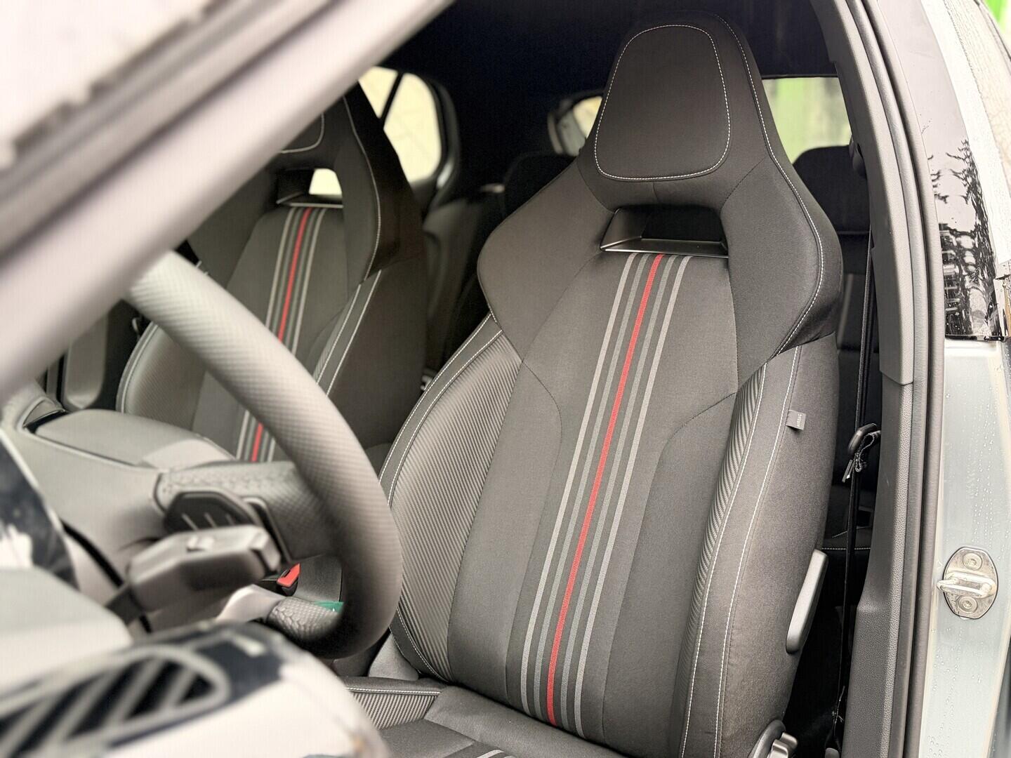 OI11002964_19.webp_Fabia Monte Carlo 1.0 TSI 85 kW DSG