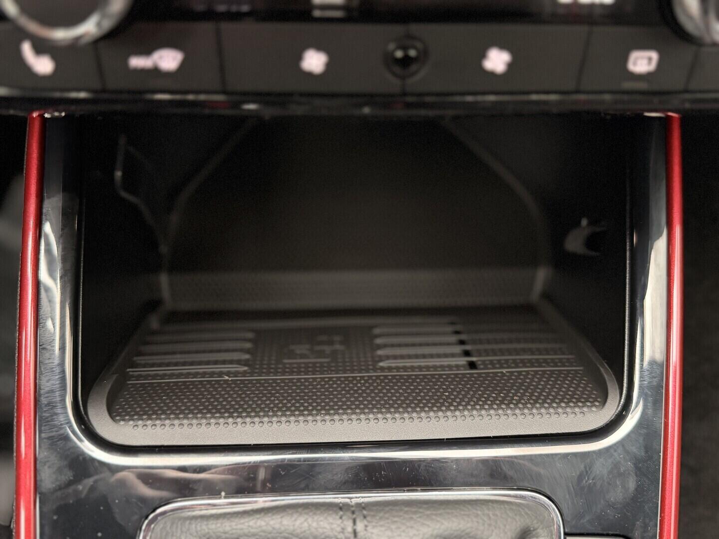 OI11002964_22.webp_Fabia Monte Carlo 1.0 TSI 85 kW DSG