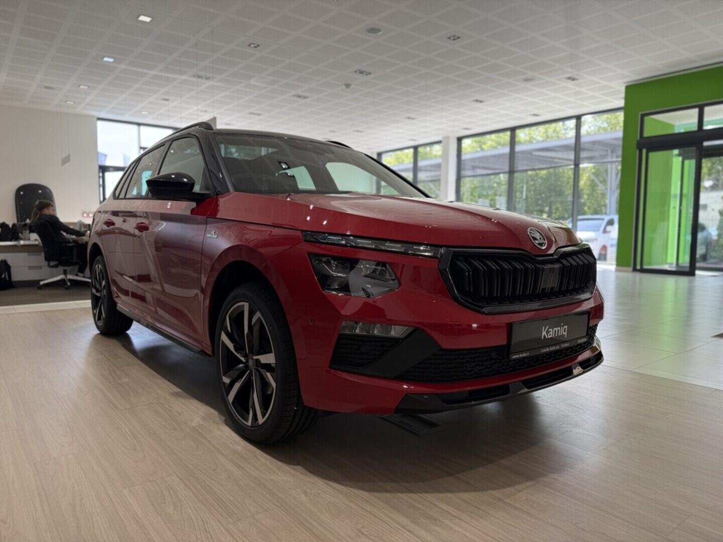 OI11002970_16.webp_Kamiq Monte Carlo 1.5 TSI 110 kW DSG