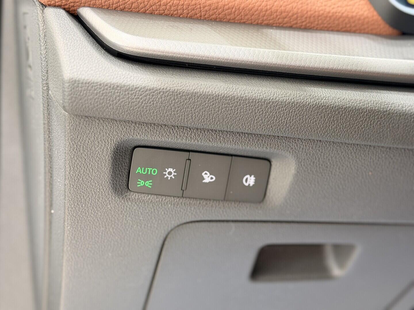 OI11002973_23.webp_Octavia Combi Exclusive Selection 2.0 TSI 150 kW DSG 4x4