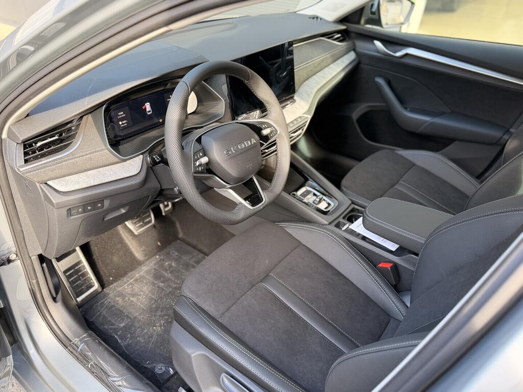 OI11002974_15.webp_Octavia Combi Dynamic 1.5 TSI m-HEV 110 kW DSG