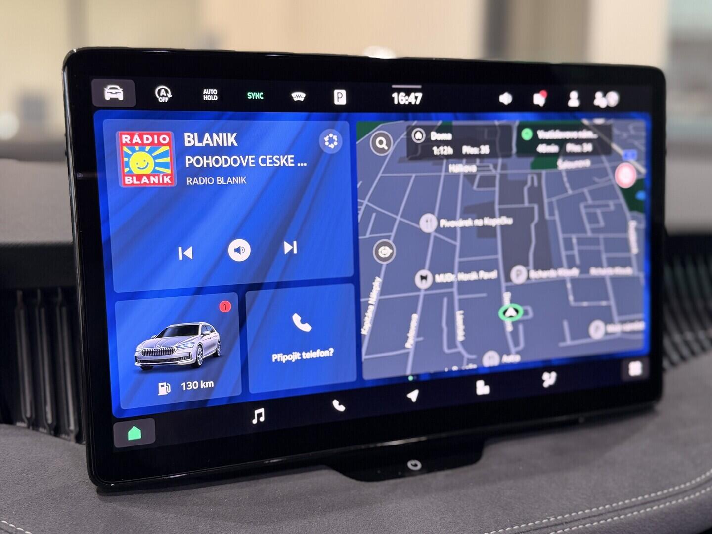 OI11002977_22.webp_Superb Combi Sportline 2.0 TDI 142 kW 4x4