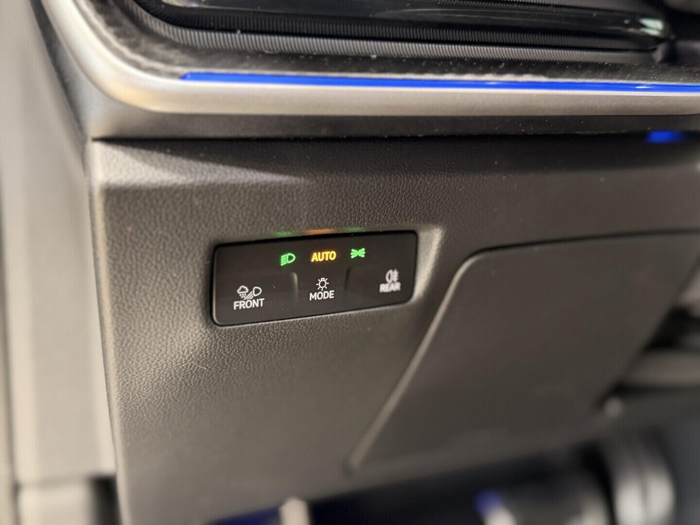 OI11002977_28.webp_Superb Combi Sportline 2.0 TDI 142 kW 4x4