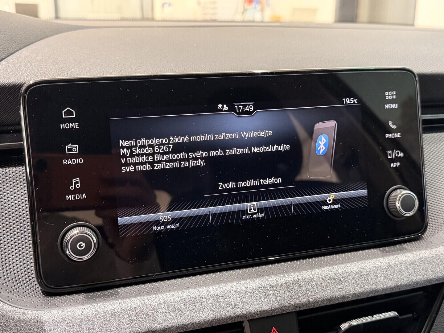 OI11002981_21.webp_Kamiq Selection 1.0 TSI 85 kW